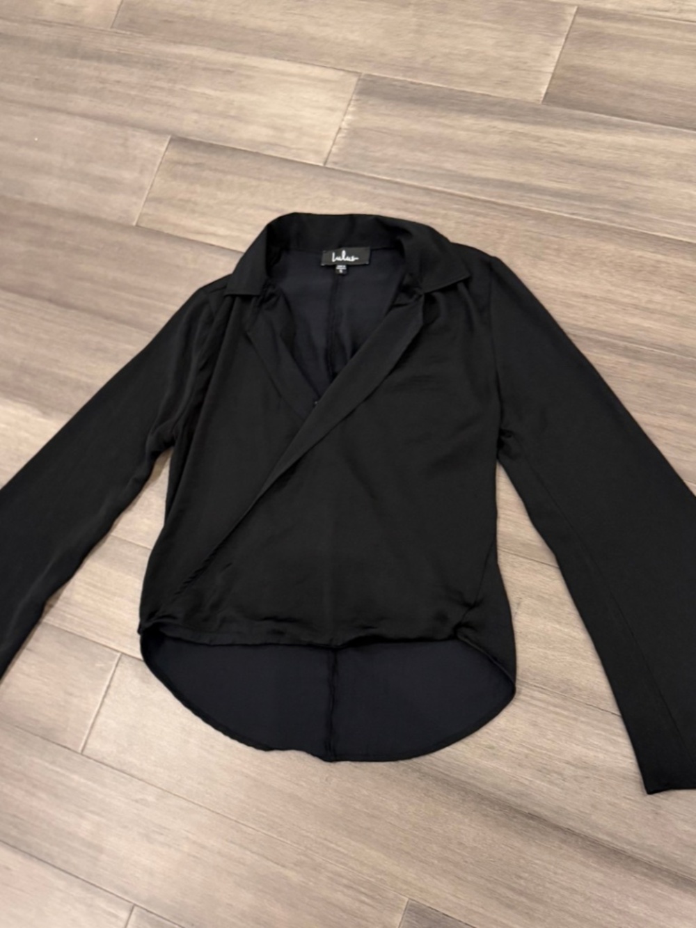 Lulus Black Collared Faux Wrap Blouse Wide Sleeve Size Small